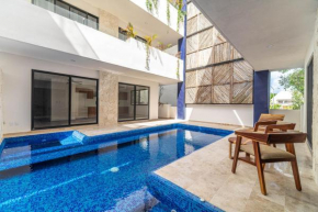 Lux 2 BD Suite with Swim Up Pool, Gym in Aldea Zama